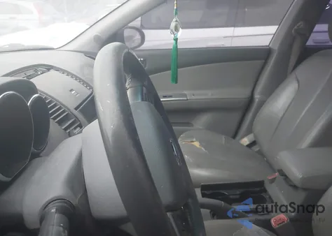 2005 Nissan Altima 2.5 S from USA, damaged, VIN 1N4AL11D35N438529